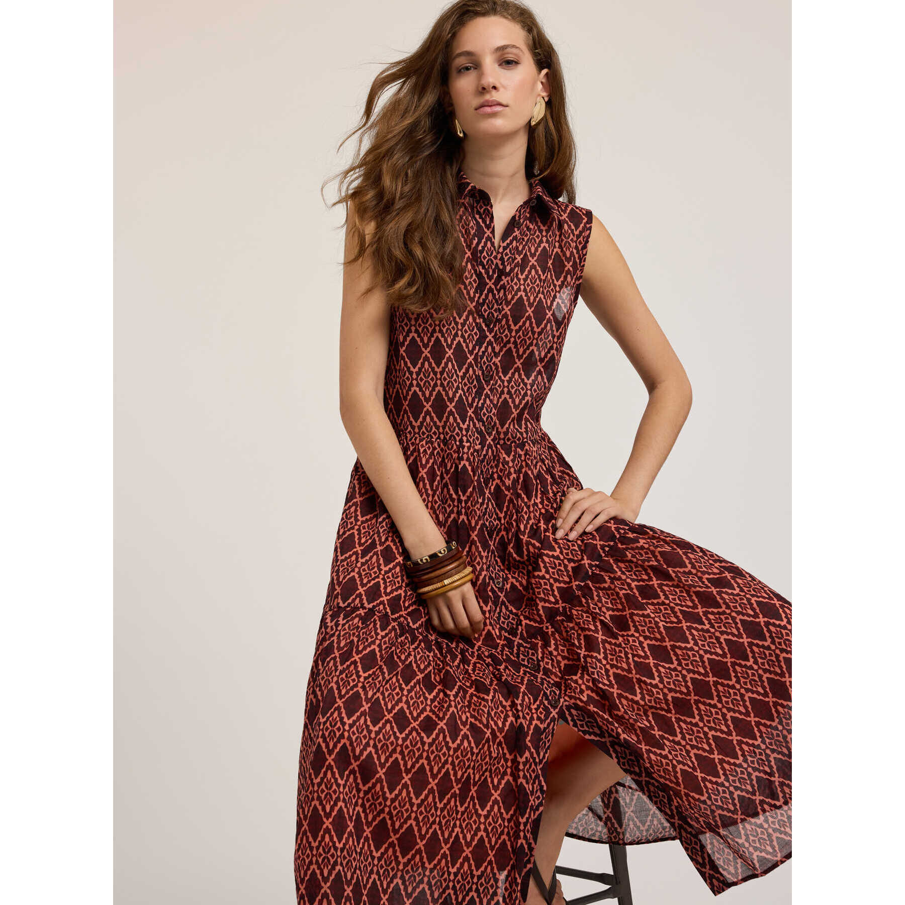 Motivi - Vestido camisero con estampado étnico - Marrón