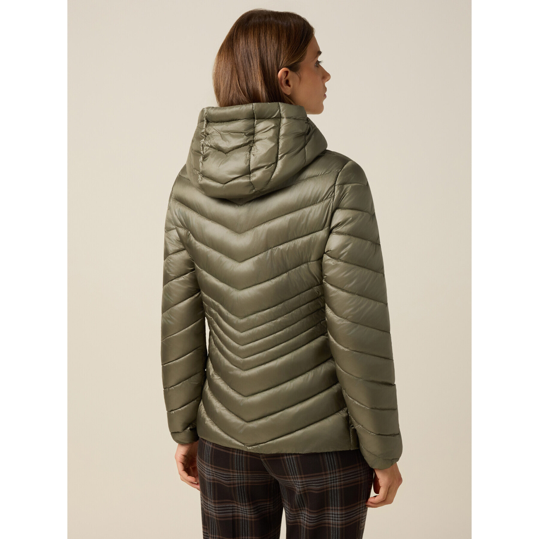 Oltre - Plumífero ligero con capucha - Verde militare