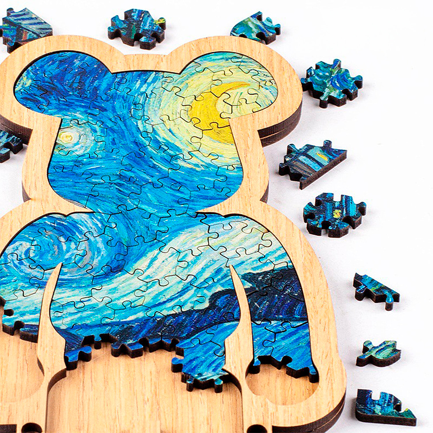 Puzle y marco de madera con 86 piezas. Diseño Oso.