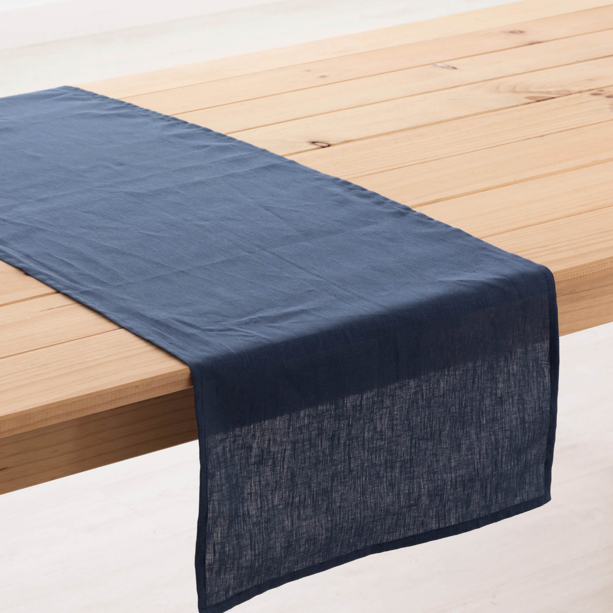 Chemin de table 100% lin Nuit bleue 45x140 cm