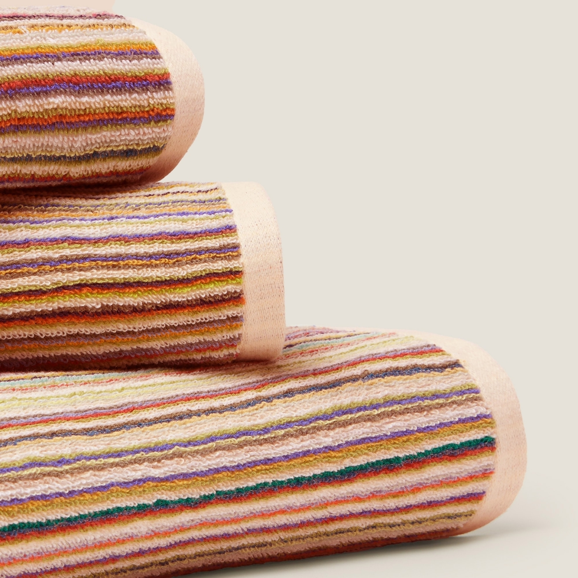 Toalla de baño reversible de rayas Gardenia color varios 100% Algodón