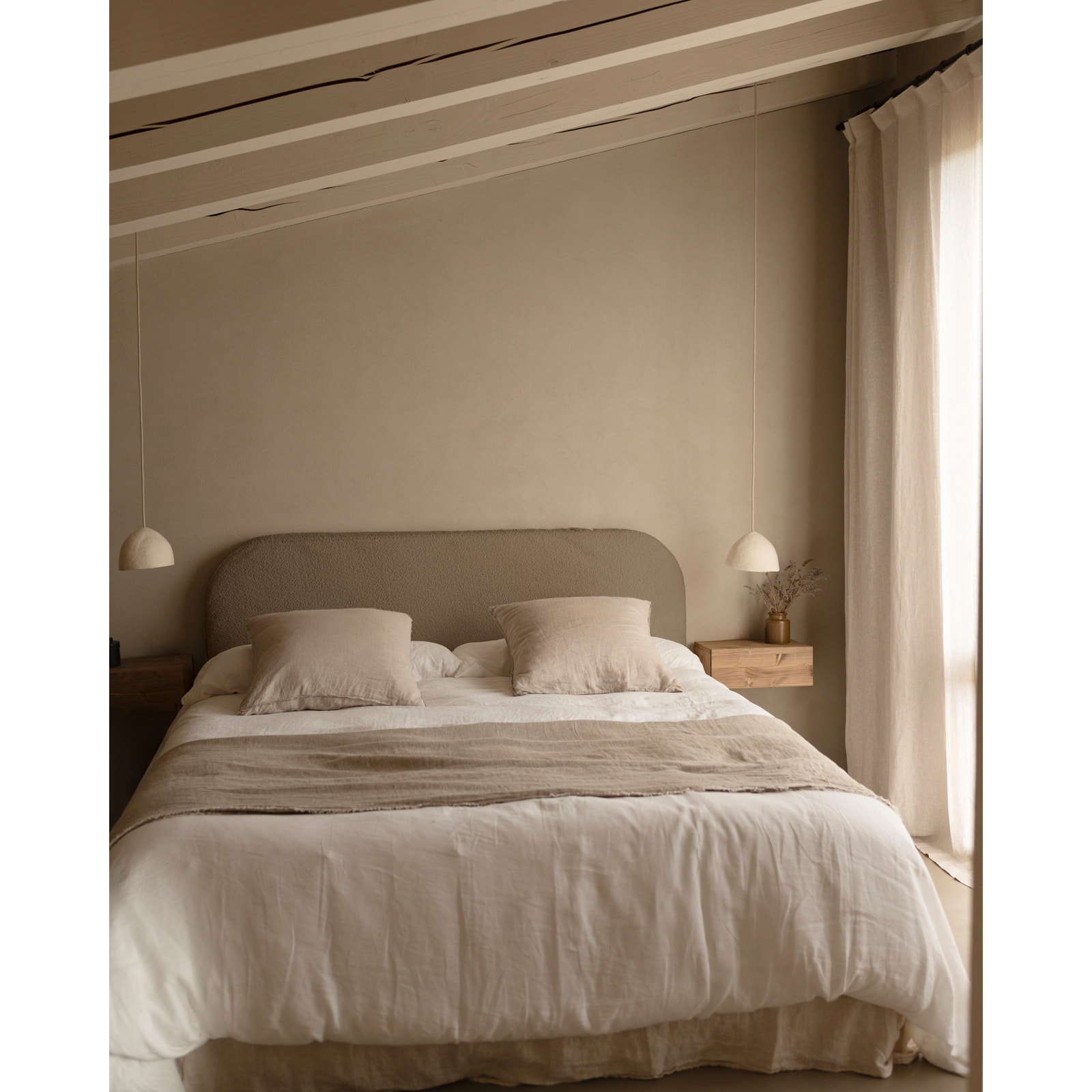 Tête de lit déhoussable en bouclé marron en différentes tailles