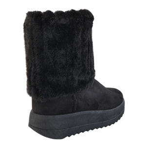 Stivaletti in simil camoscio imbottiti platform con pellicciotto