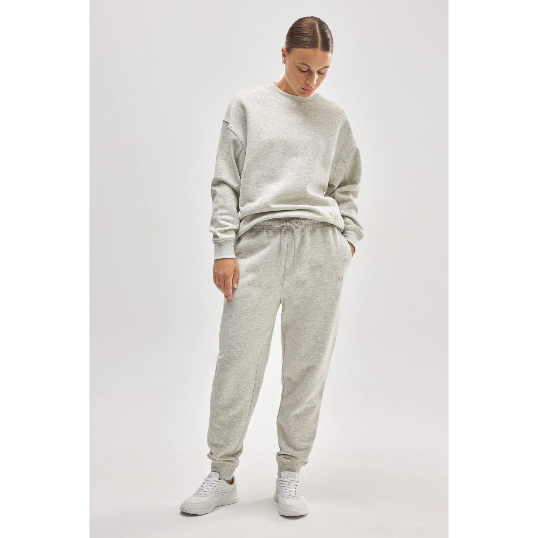 Pantaloni da jogging in pile con cintura regolabile in grigio