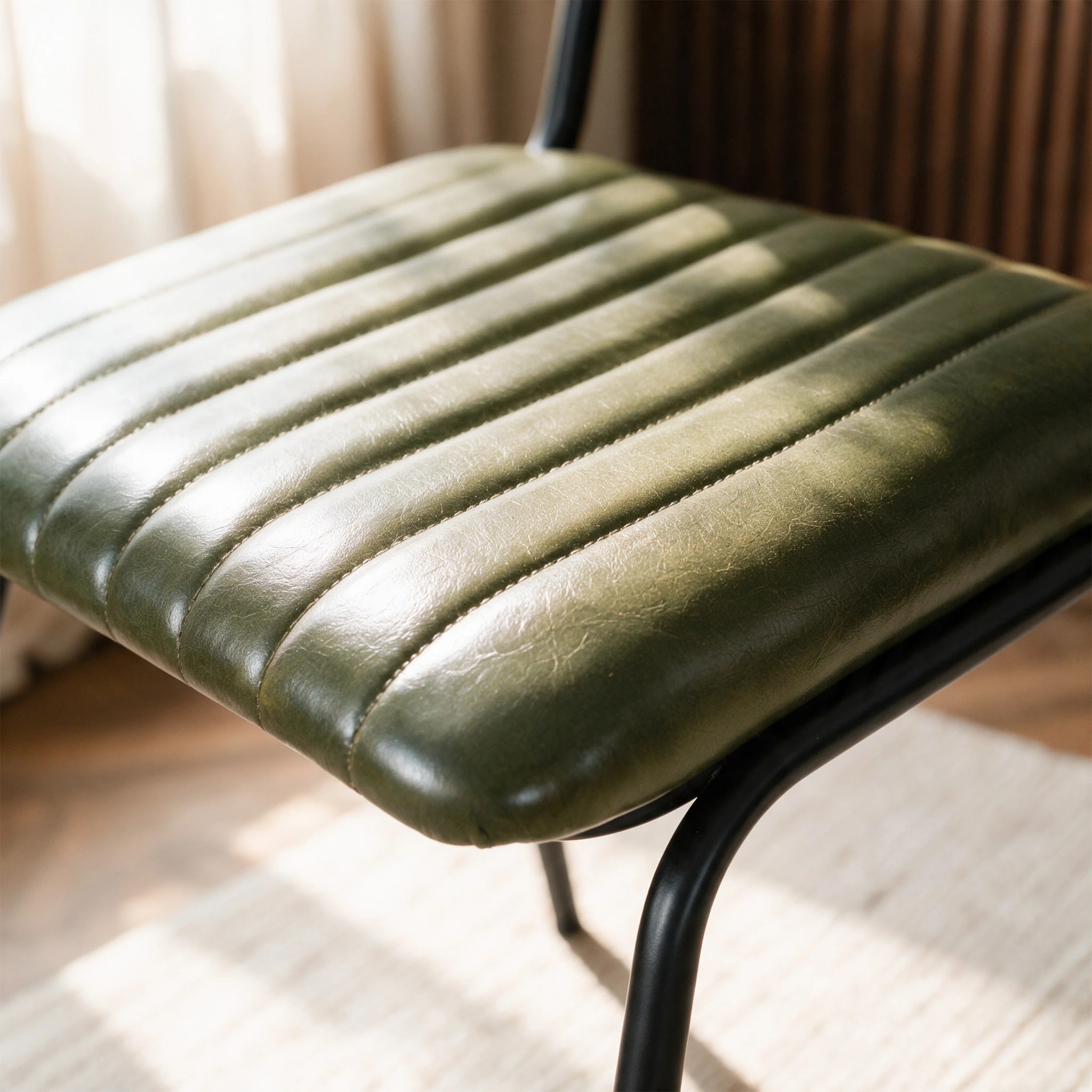 Lot de 2 chaises en cuir de buffle vert - Arsène