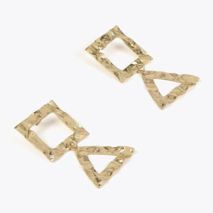 Orecchini dorati con figure geometriche