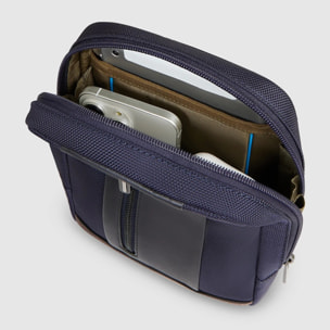 Piquadro Borsello porta iPad®mini in tessuto riciclato e pelle con tasca per AirPods®