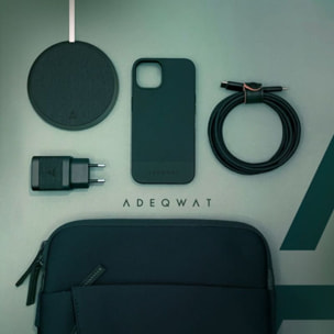 Coque ADEQWAT iPhone 14 Pro Dark Green