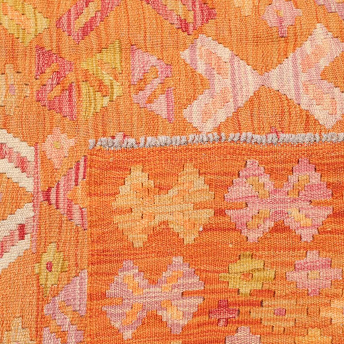 Tapis kilim au motif ethnique, tissé plat en laine naturelle