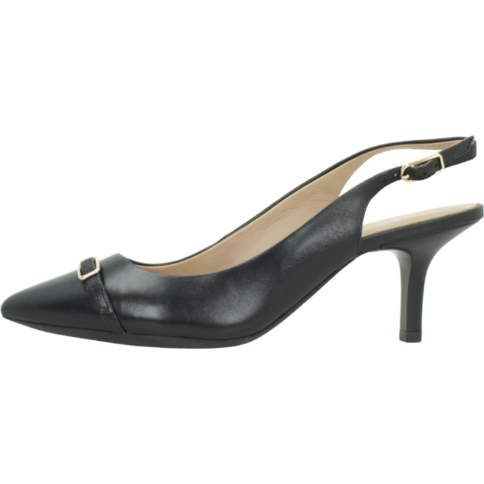 Salones Mujer de la marca GEOX  modelo D KLEOPY NEGRO
