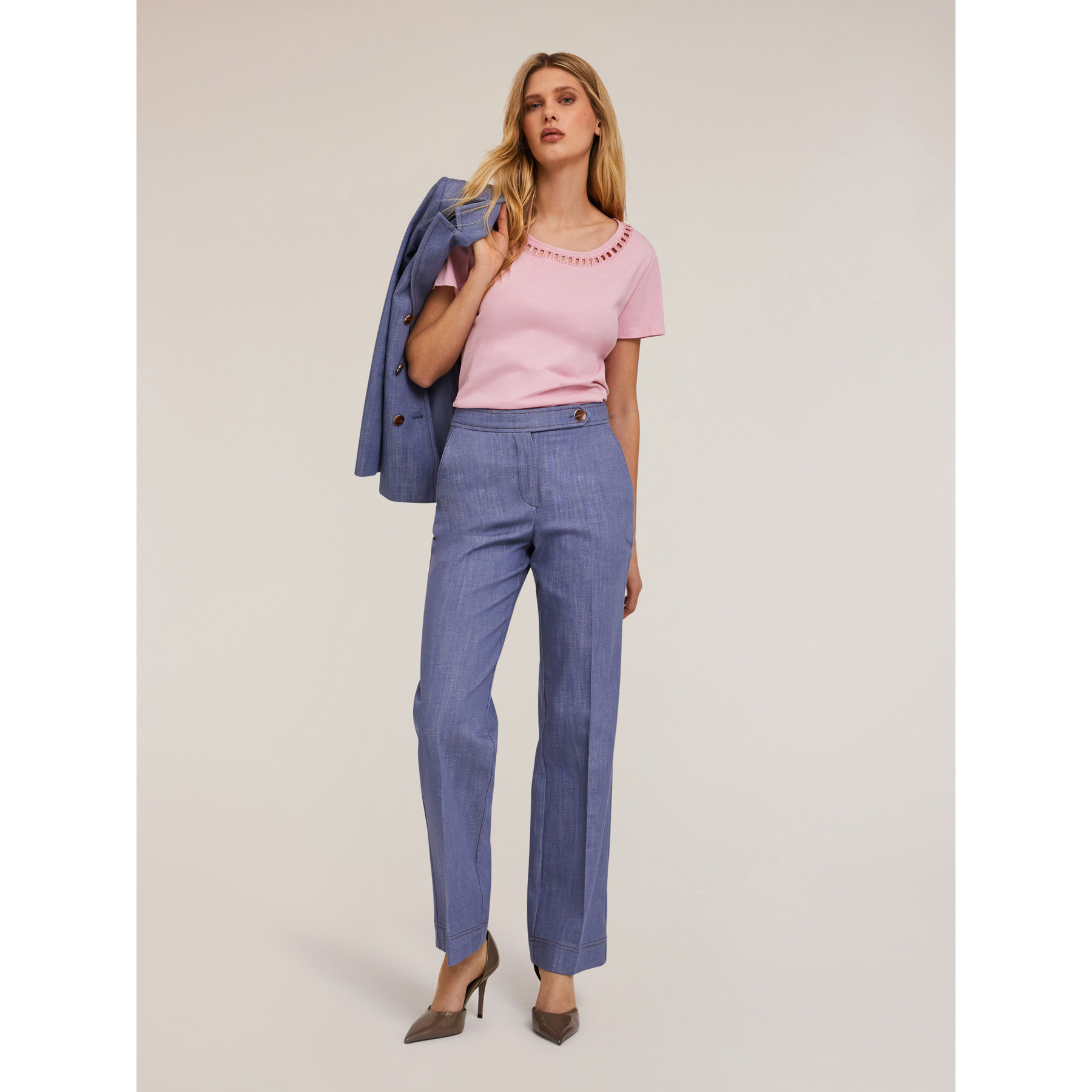 Motivi - Camiseta con escote bordado - Rosa