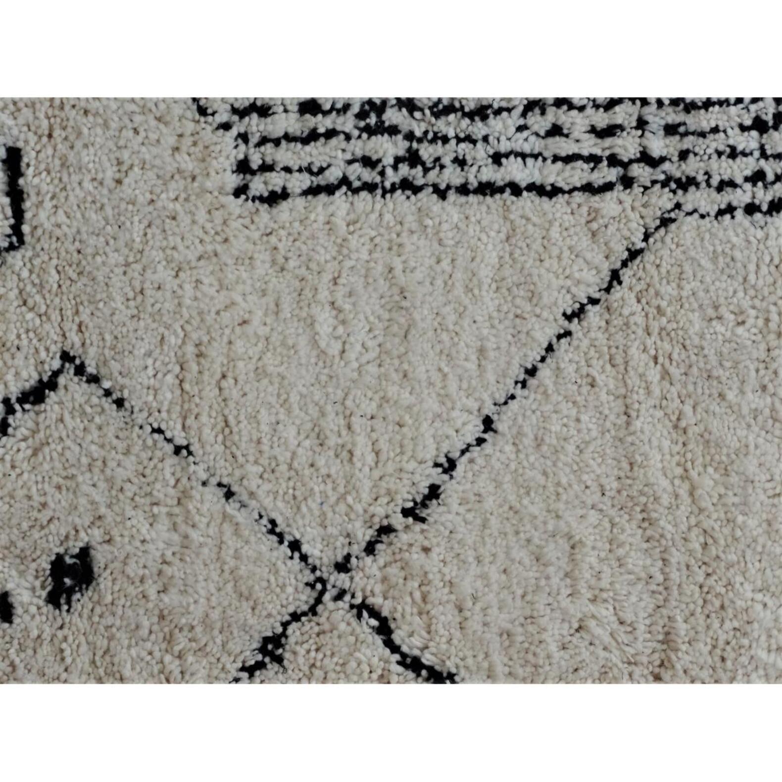 Authentique tapis berbère fait à la main en laine JEGE