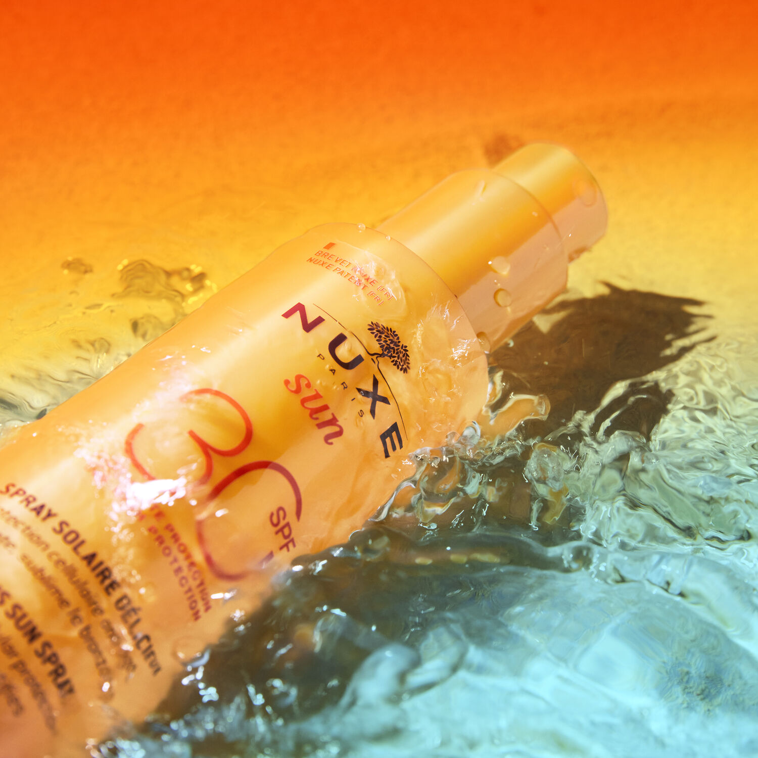 Nuxe Sun  - Spray Solaire Fondant Haute Protection SPF30 -  Visage et Corps - Tous types de peaux - 150ml