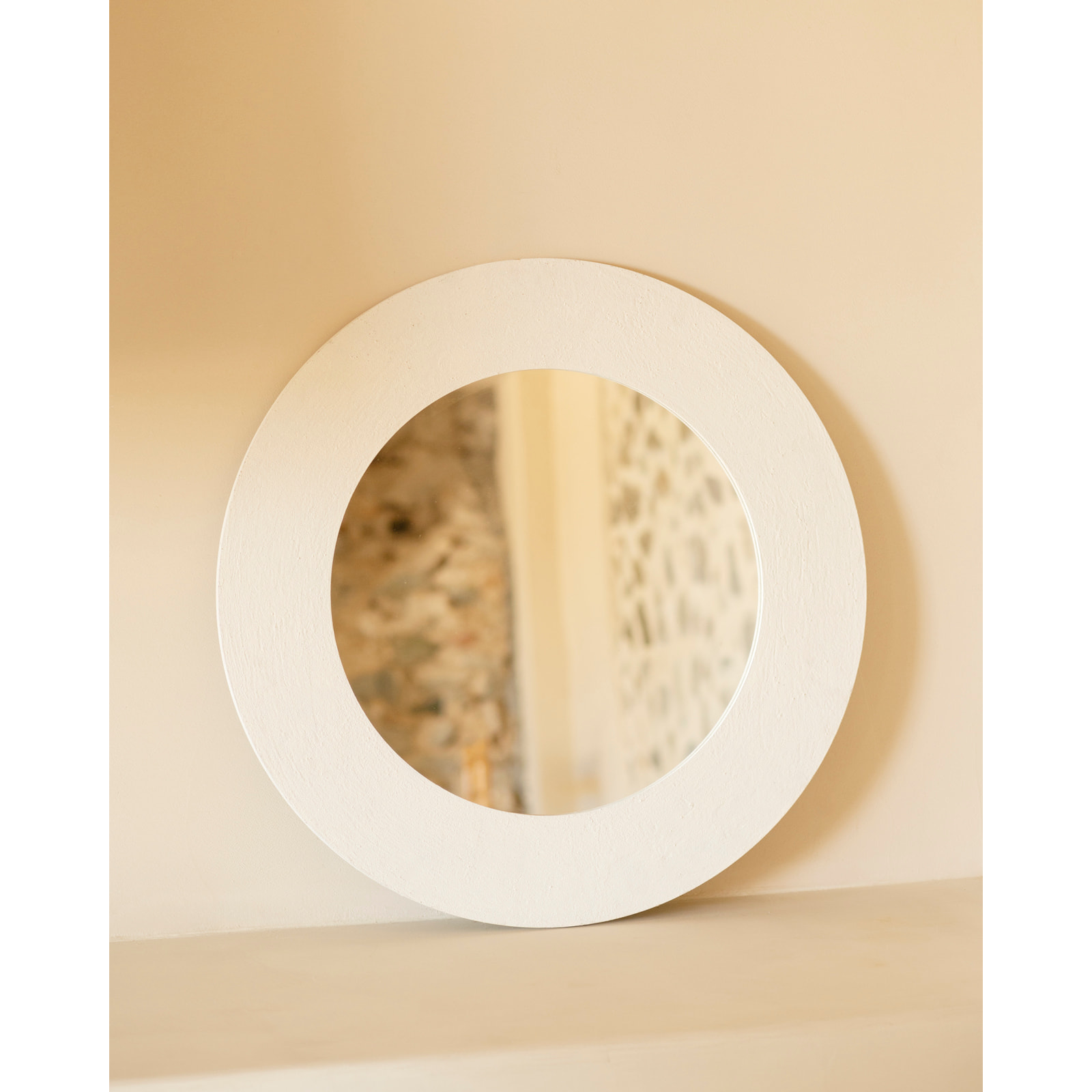 Espejo redondo de microcemento de Ø90cm Alto: 90 Largo: 90 Ancho: 1.8