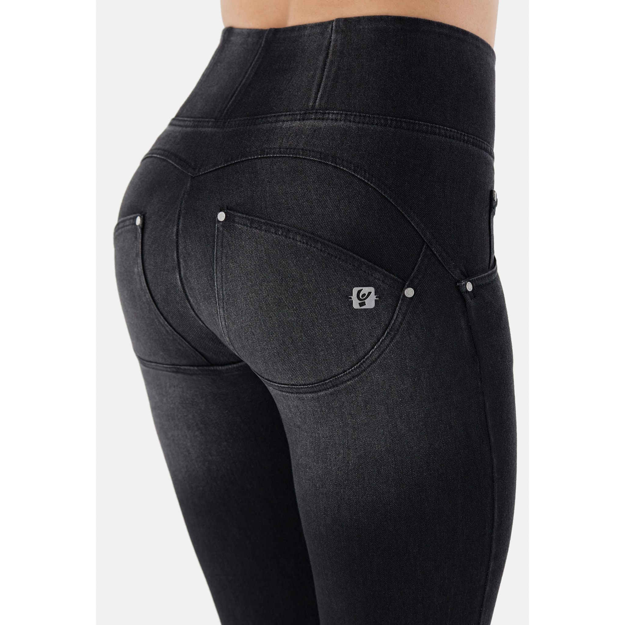 Jeans push up WR.UP® superskinny con vita alta in denim navetta con strappi