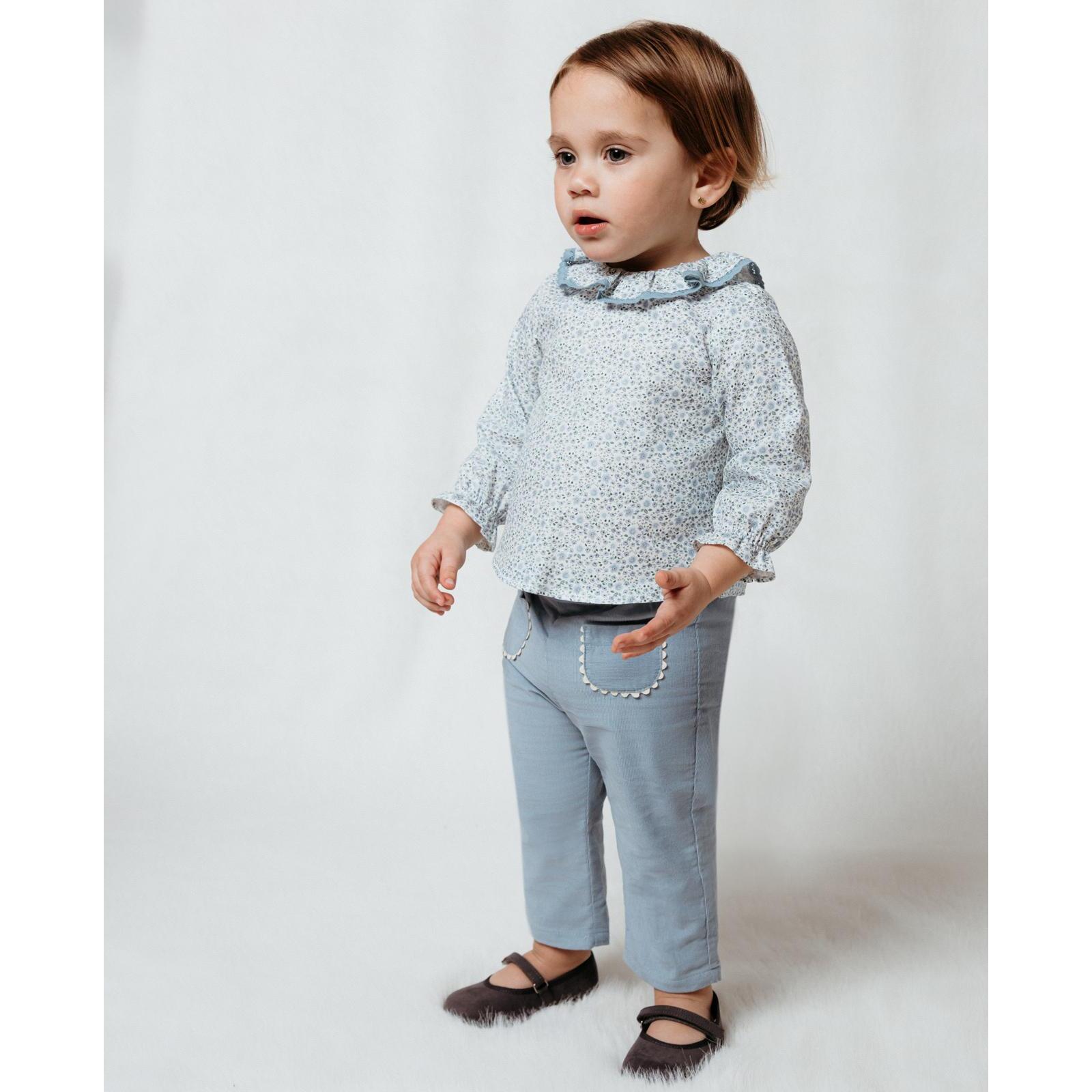 Camisa Azul De Viella Con Estampado Floral