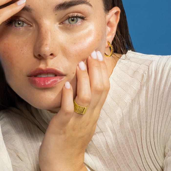 Anillo LUX BY LUX acabado oro 18k