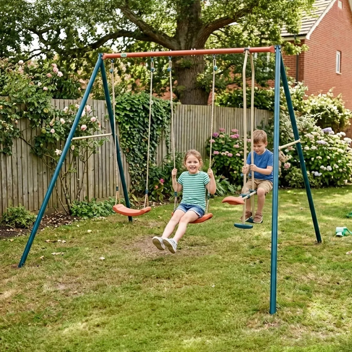 Portique métal 2,20 m Axion TEO - 4 Enfants