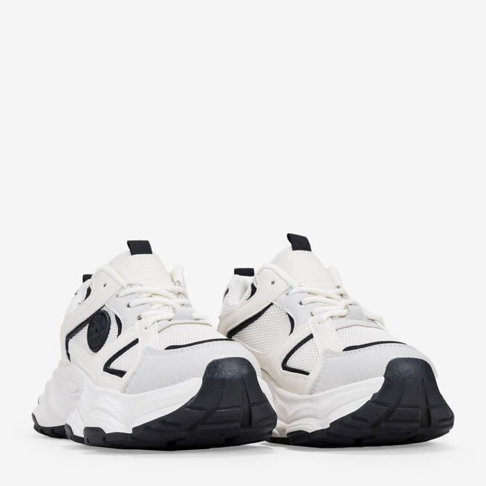 Zapatillas de plataforma blancas con cordones