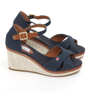 Sandali in tessuto con zeppa