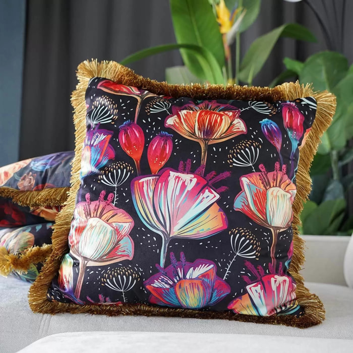 Coussin à franges Jungle fleurs Kare Design