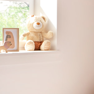 Peluche ours beige avec détails brodés