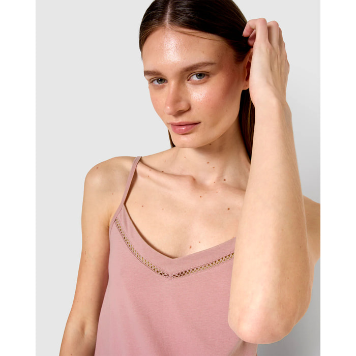 Camisón corto tirantes vainica rosa