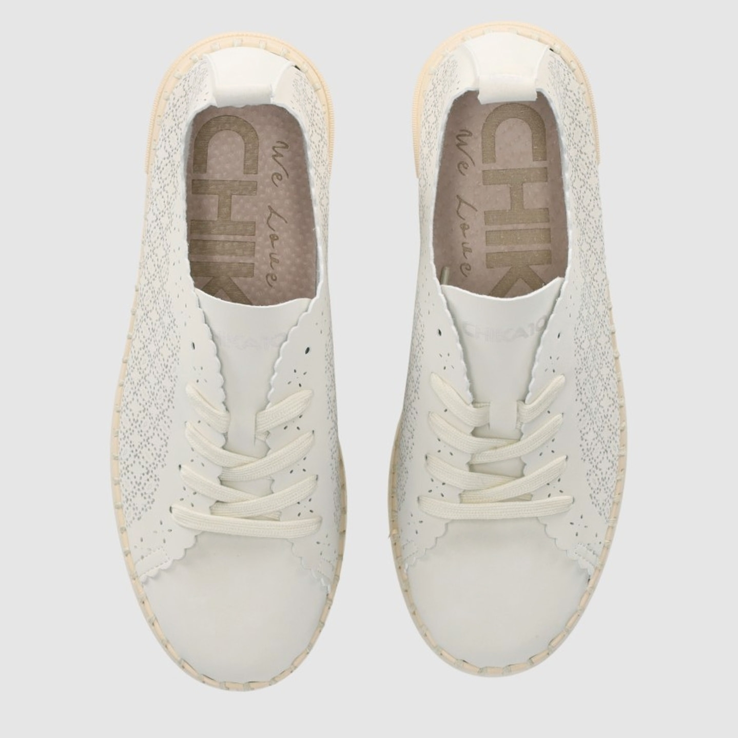 Zapatos de Piel Sintética - Beig - Tacón: 4 cm