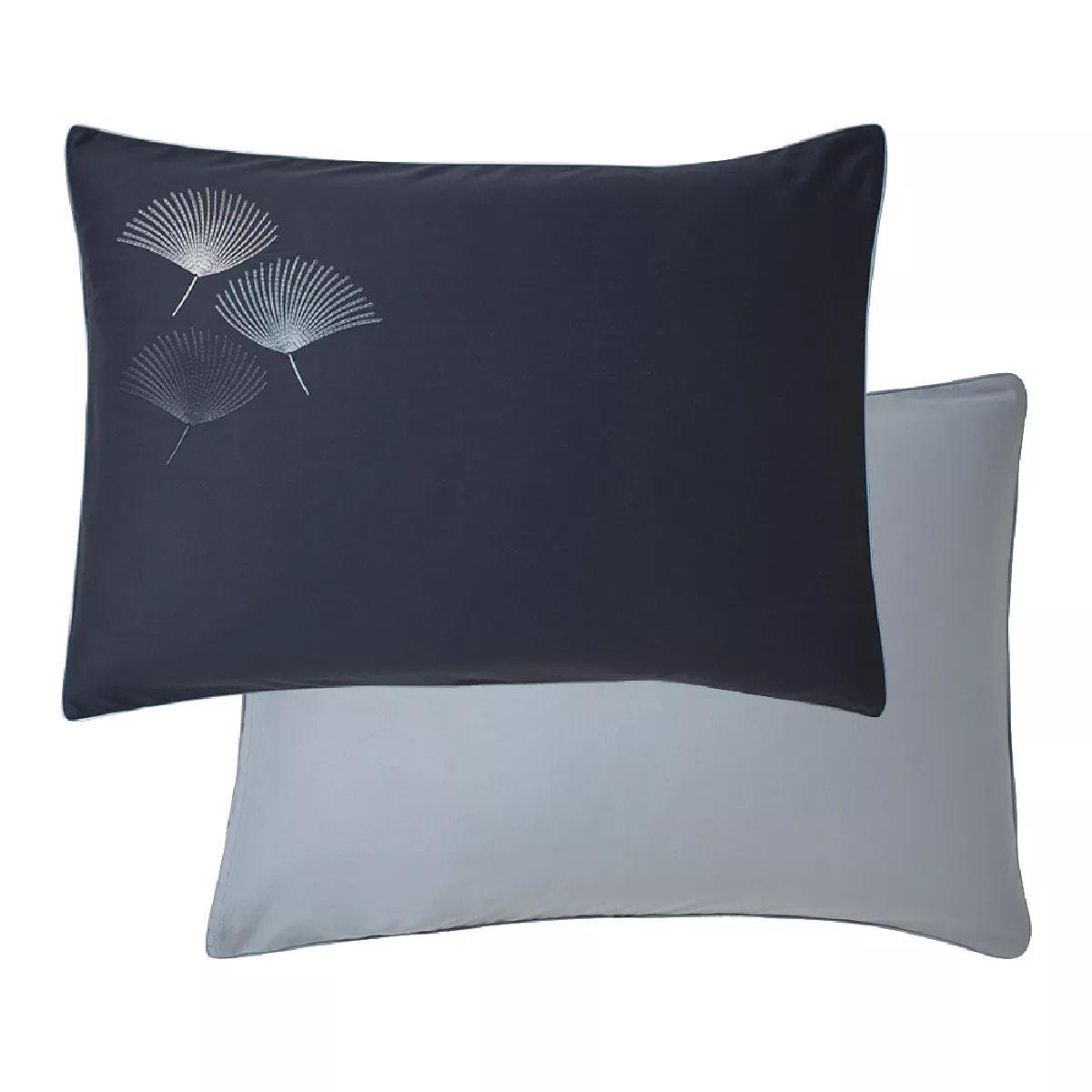 Taie d'oreiller satin de coton brodé bleu Pistil bleu nuit