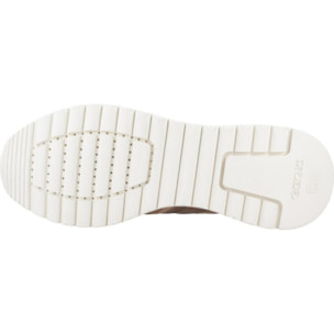 Sneakers de  Mujer de la marca GEOX  modelo D DESYA A ROSA