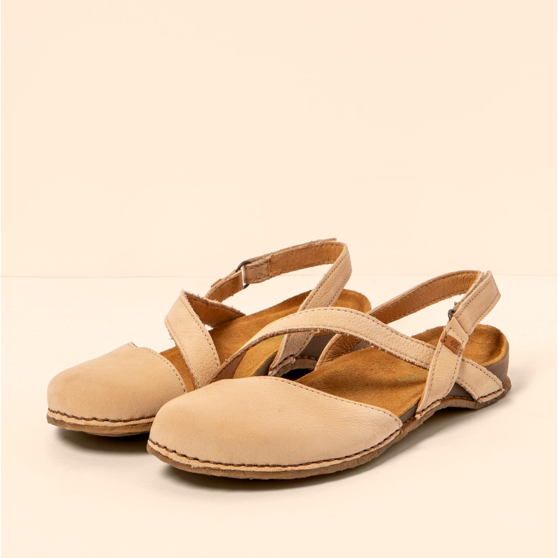 Sandalias N5813 NOBUCK LAVADO CREAM/PANGLAO color Cream