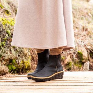 Botines N5167S PLEASANT BLACK / MYTH YGGDRASIL color Black