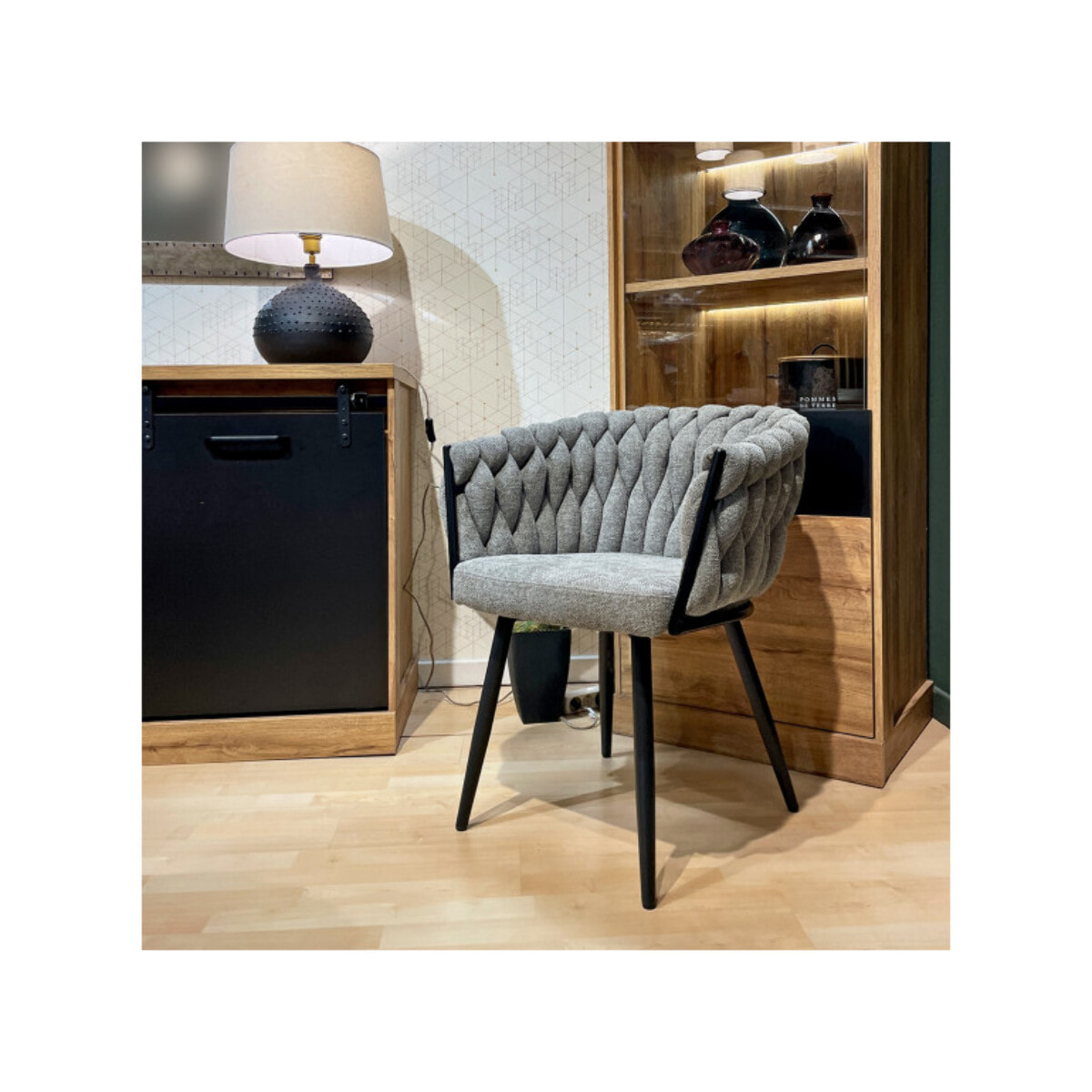 Chaise en tissu maille tressé matelassé avec accoudoirs - MELODIE 2