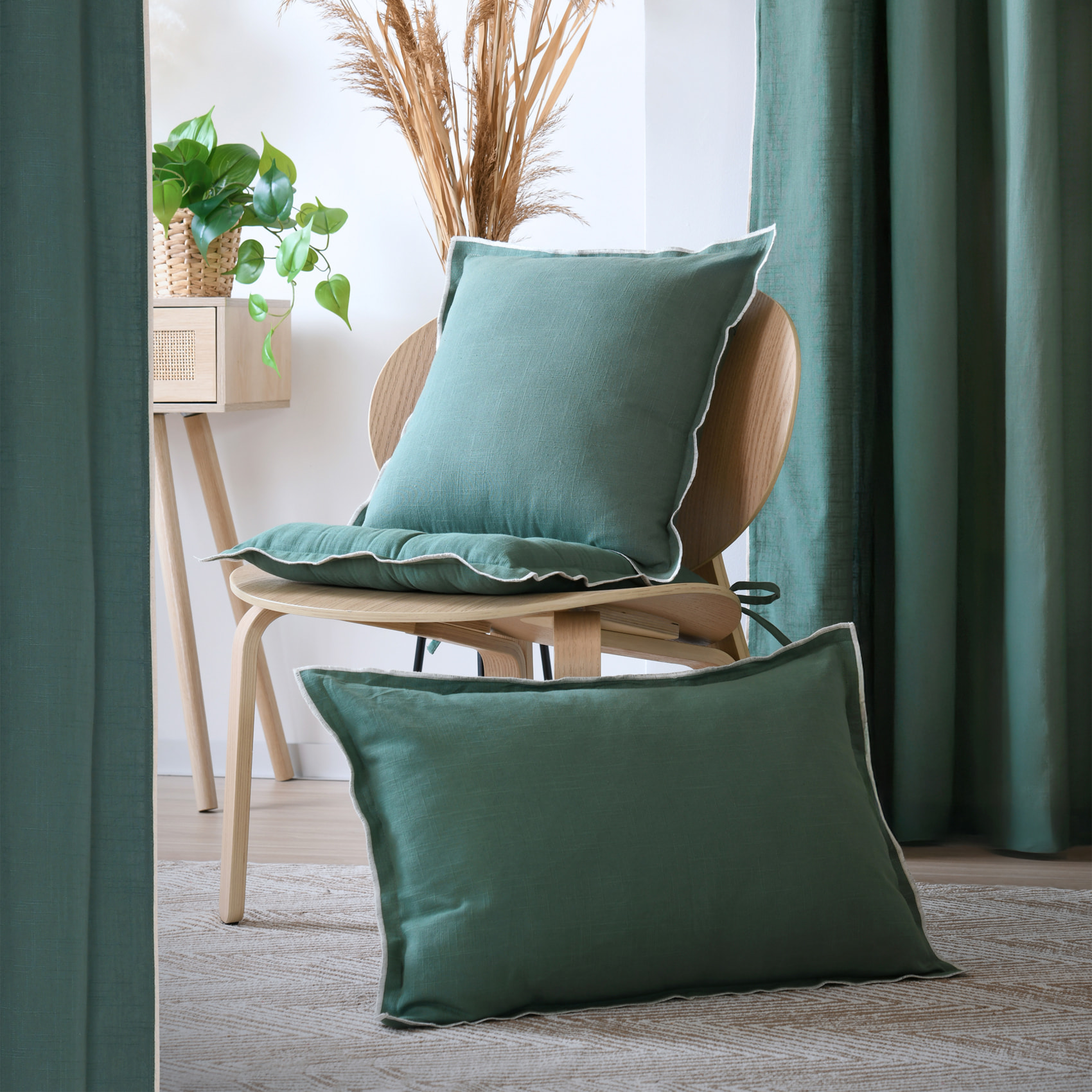 Coussin coton volant plat feston noir - Vert