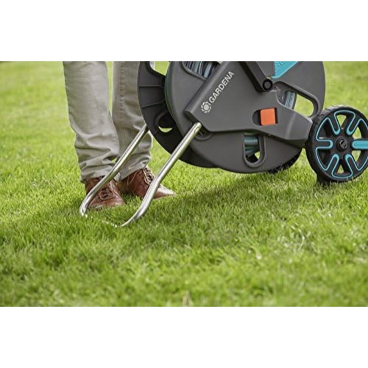 Dévidoir sur roue CleverRoll L Easy équipé, enrouleur de tuyau - 30 m - GARDENA - 18522-26