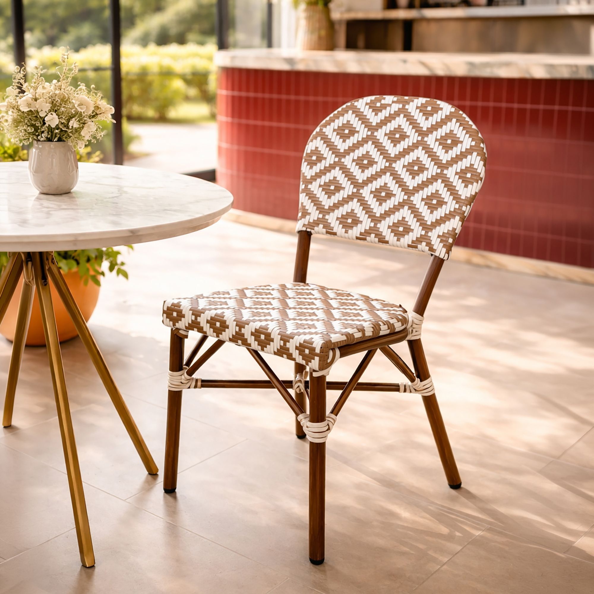Lot de 2 chaises de table en aluminium effet rotin noisette