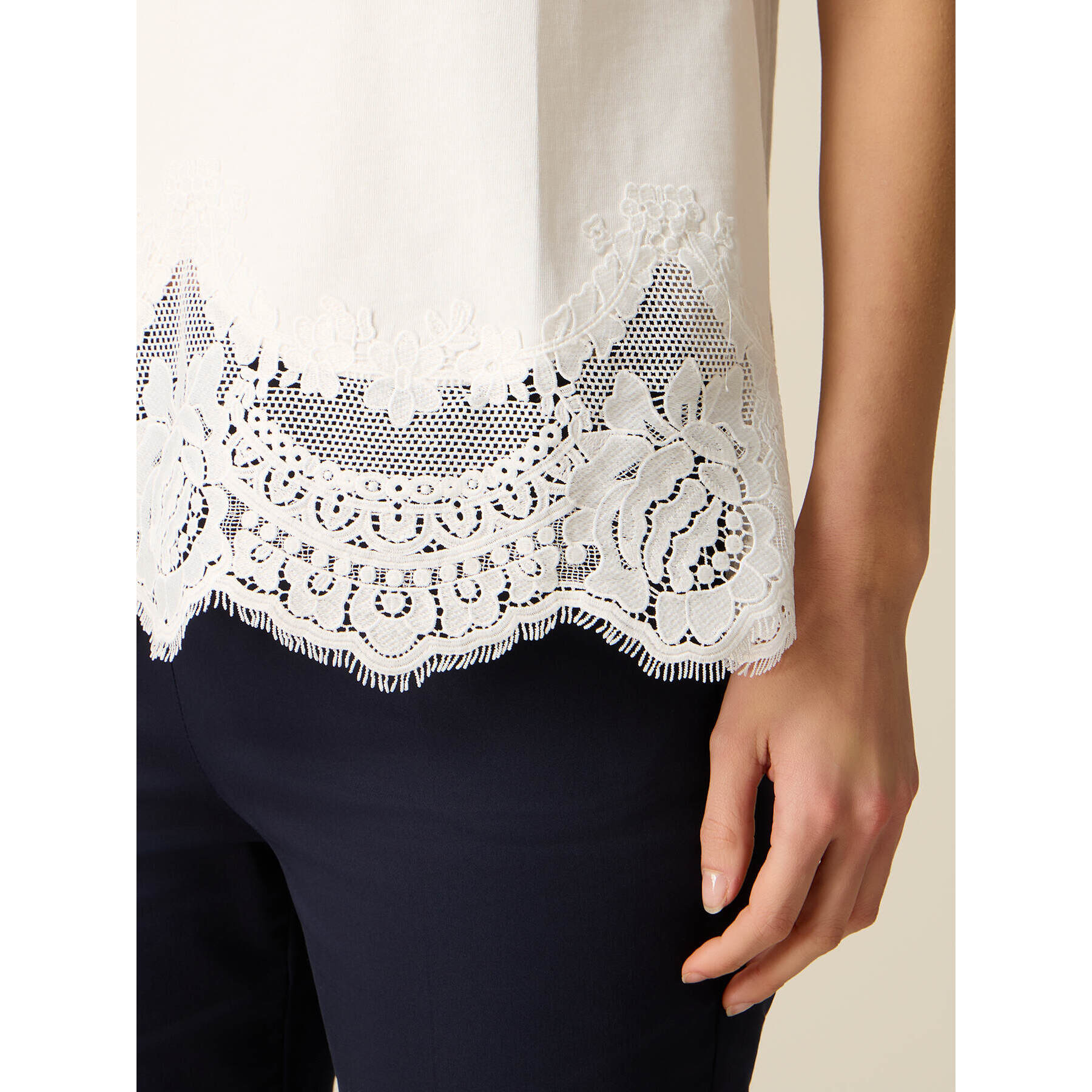 Oltre - Camiseta de algodón con borde de encaje - Blanco