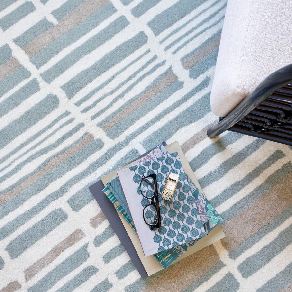 Tapis salon et chambre fait à la main en laine motif abstrait ZAYO