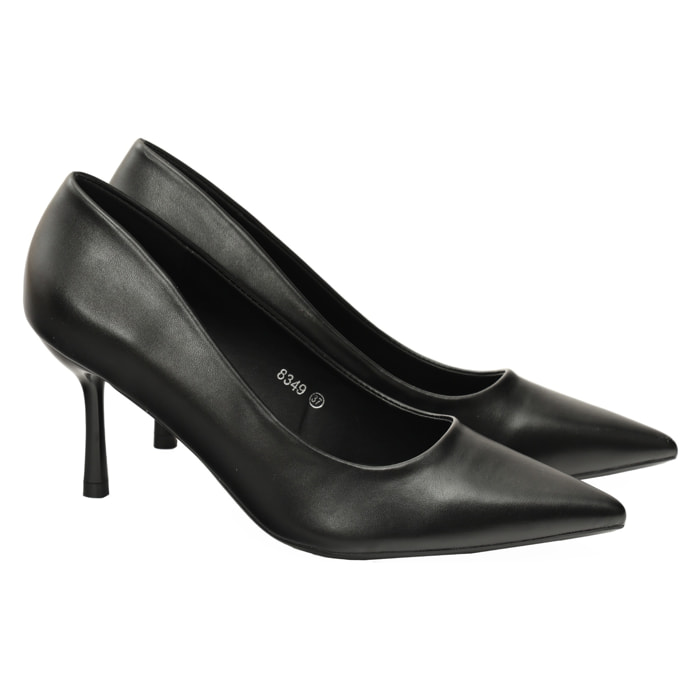 Decolletè in simil pelle