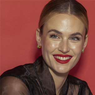 Pendientes acabado oro 18k