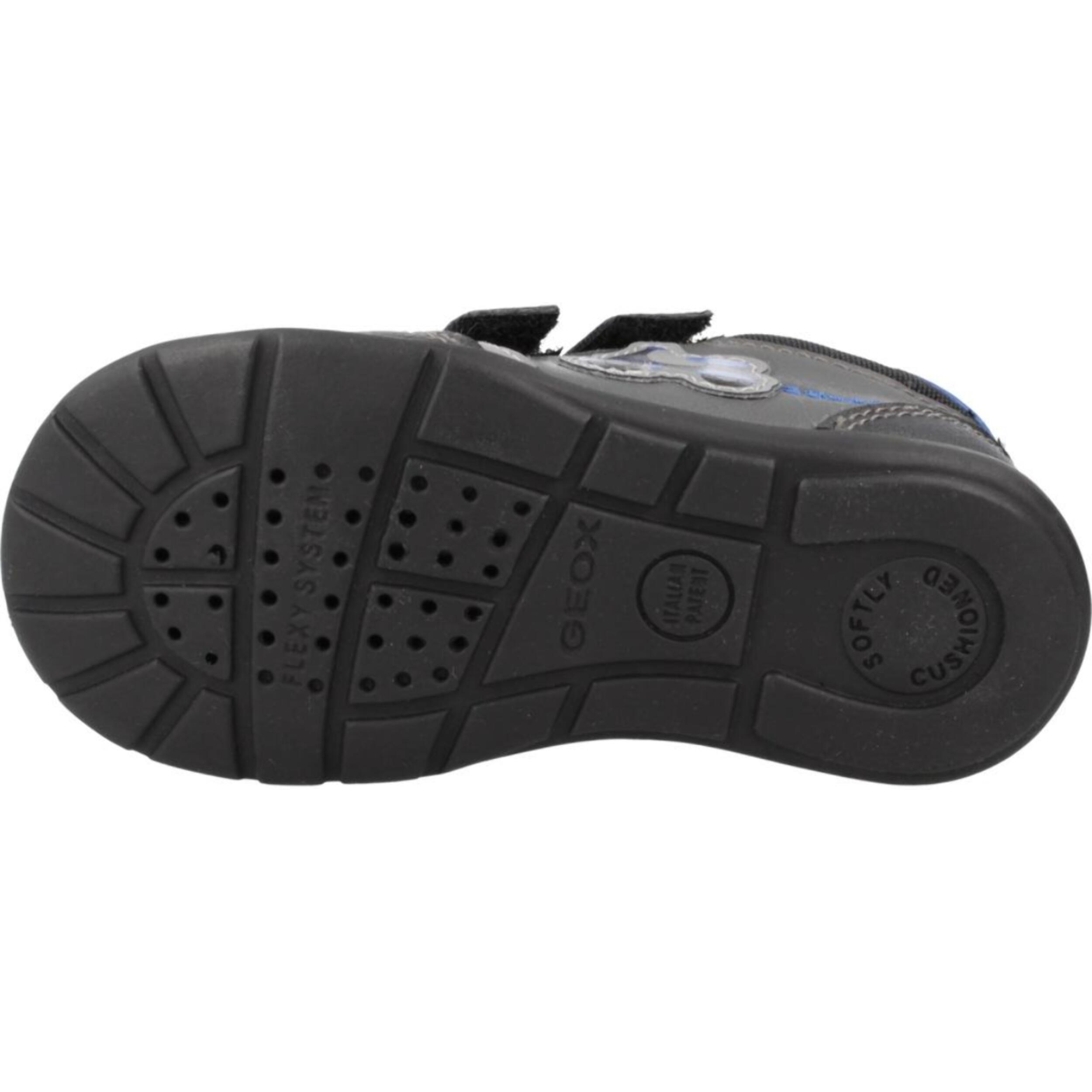 Zapatos Niño de la marca GEOX  modelo B ELTHAN BOY GRIS