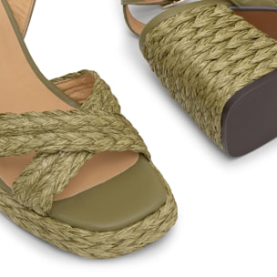 Sandalia de tacón Valeriette en rafia natural con cierre de pulsera