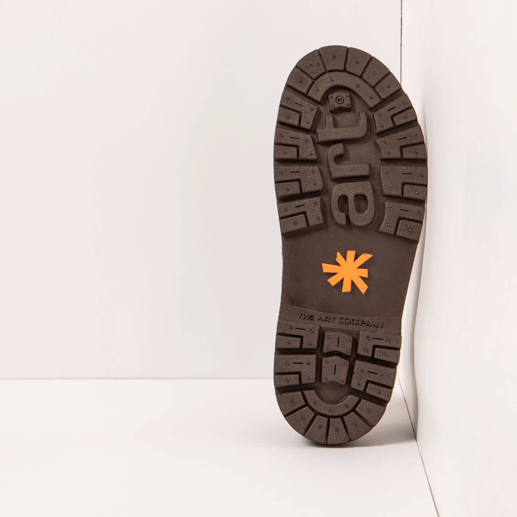 Zapatos 1897 NOBUCK BROWN/ BIRMINGHAM color Brown