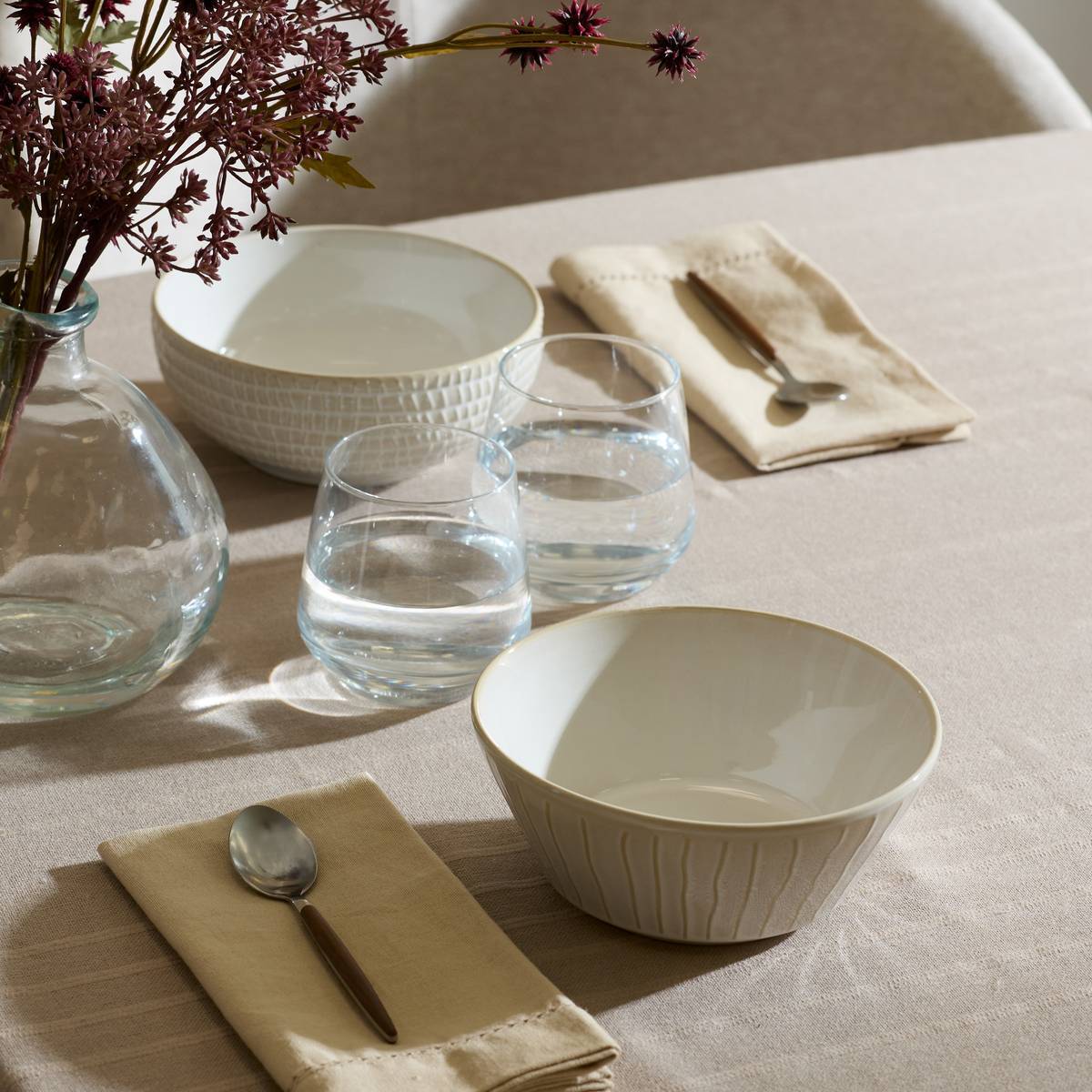 Bol motif lignes Camille D.16cm blanc