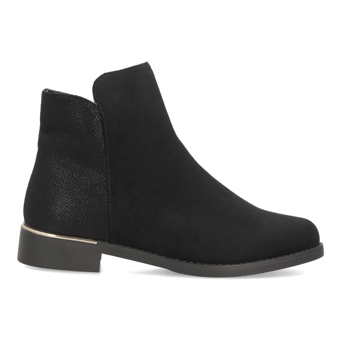 Botines casuales de mujer con talón brillante.