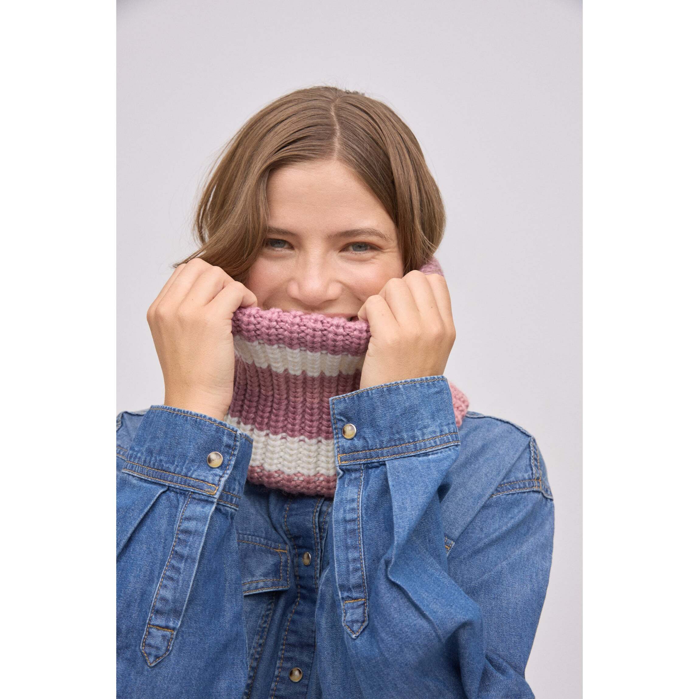 Colletto in maglia a righe