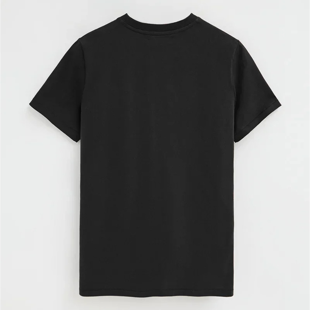 Camiseta negra de manga corta con logo engomado Rigby Go
