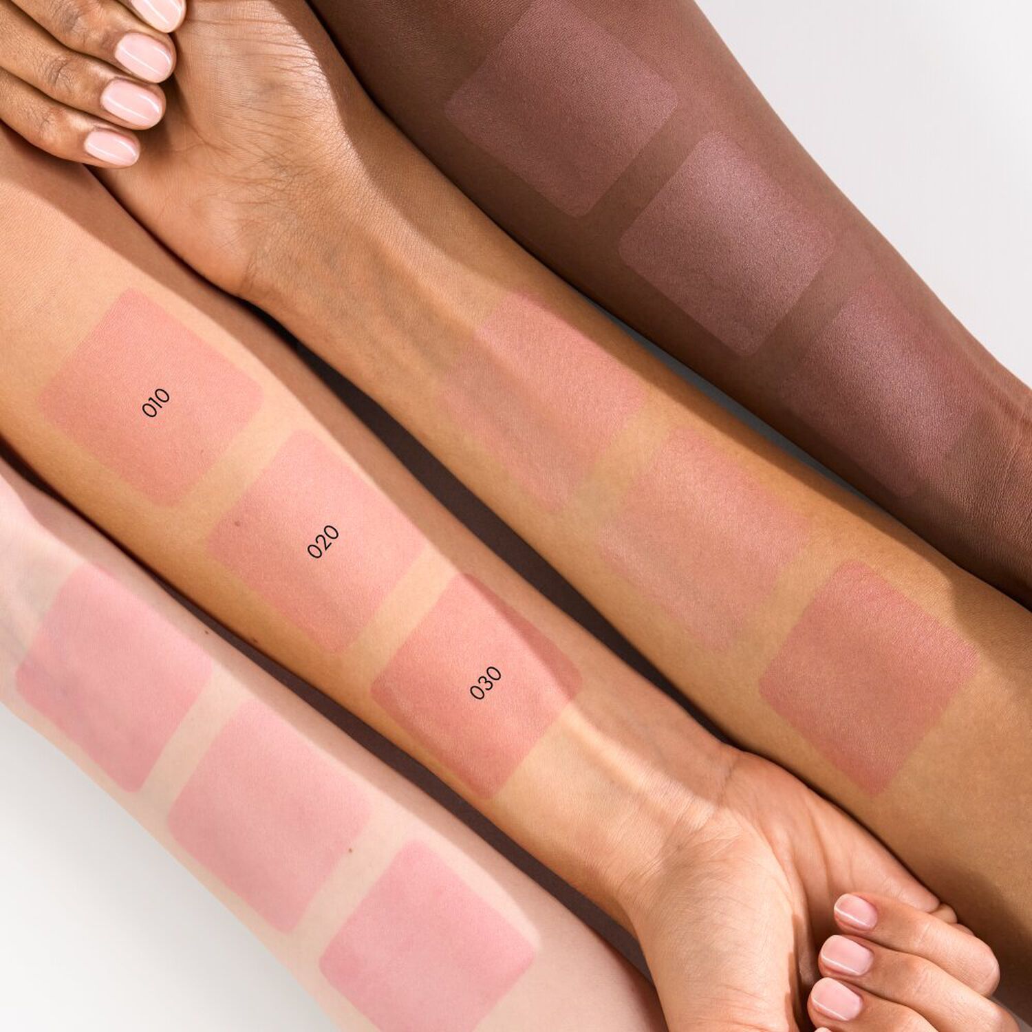 Cloud Tint Cushion Blush - Blush Fini Naturel 4g