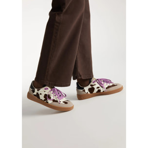 Zapatillas Bajas de Mujer de Piel y Forro Técnico Estampado Vaca Rebel