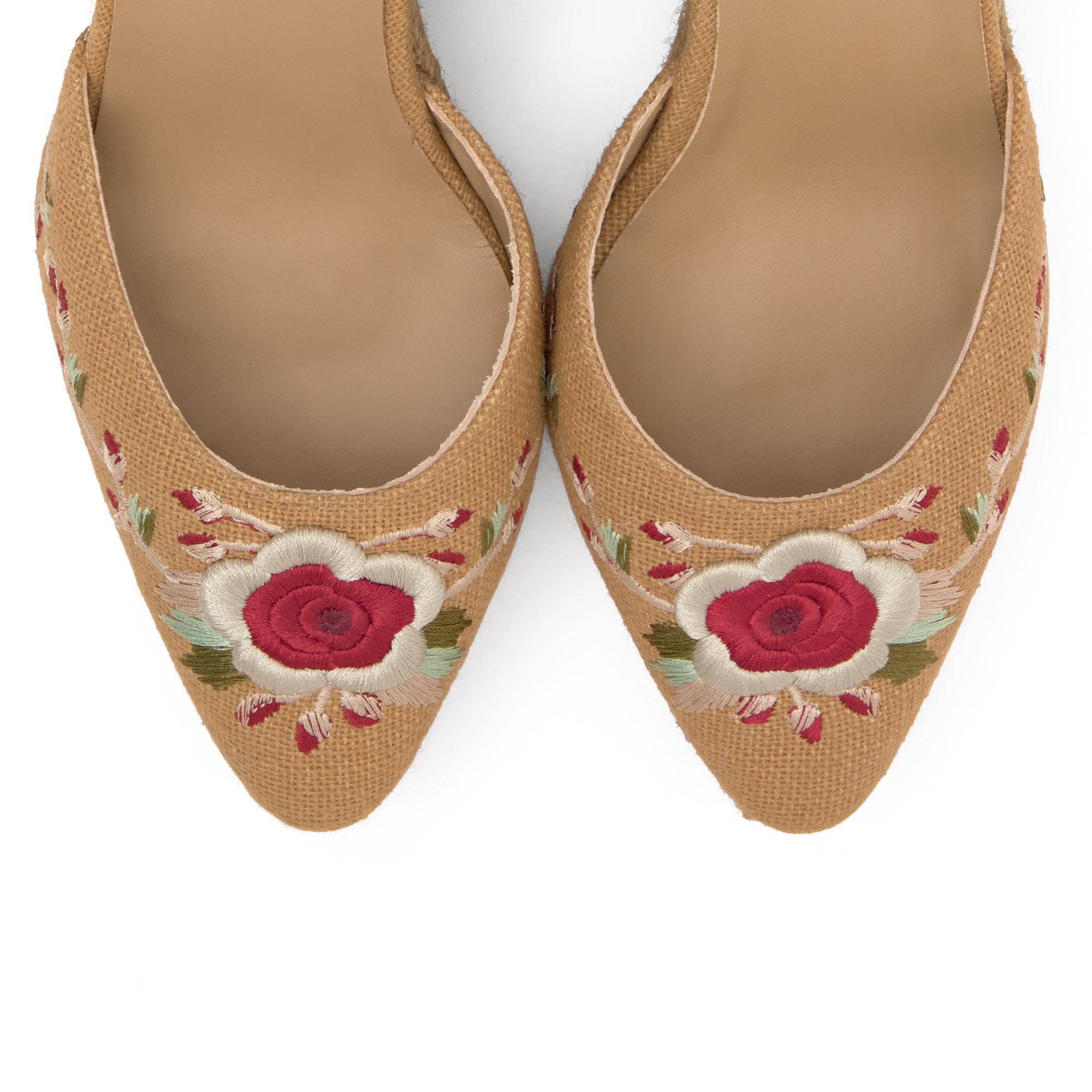 Alpargata de cuña Joyce con el icónico bordado en lino by ETRO